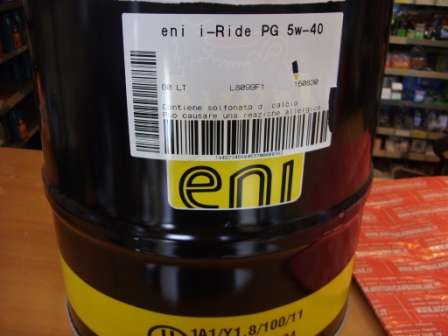 Fusto 60 litri Olio Eni Agip i RIDE 5w40 sintetico originale del gruppo Piaggio Aprilia