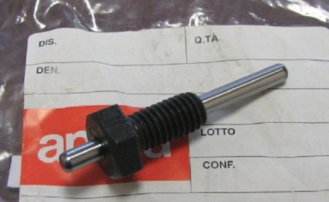 Attrezzo Bloccaggio Albero Aprilia SXV e RXV 450 e 550 CODICE AP9100844