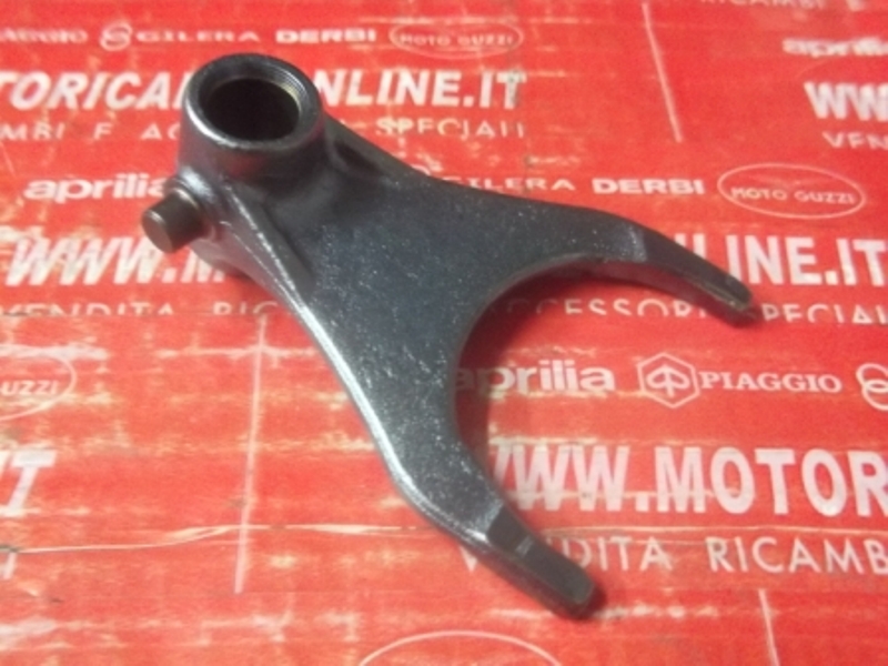 Forcella Forchetta Sposta Marce Secondario Aprilia Tuono V4 e RSV4 codice 857328