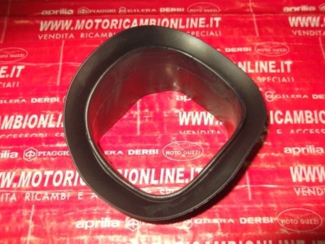 Manicotto Airbox Destro Per Aprilia Tuono e RSV4 Codice 858932